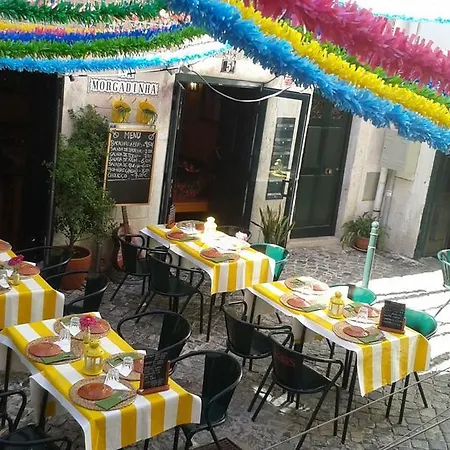 Apartment Feels Like - Alfama Cozy Flat *