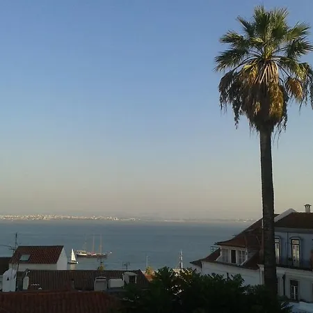 Apartment Feels Like - Alfama Cozy Flat Lissabon